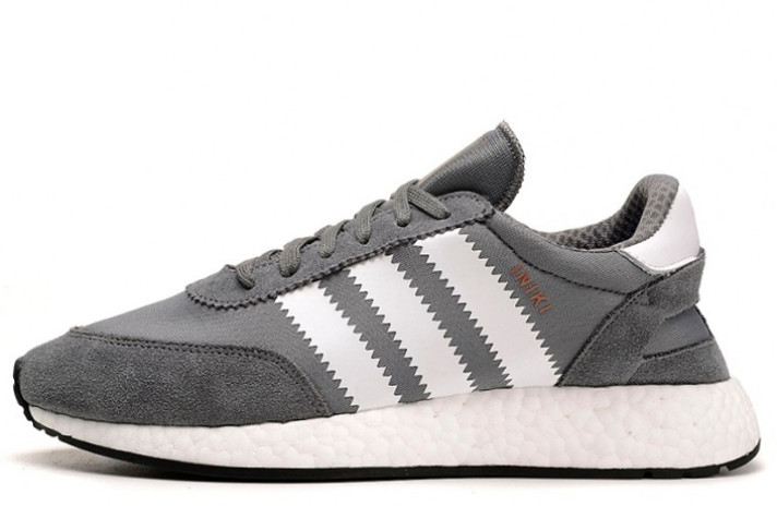 Adidas iniki store vista grey